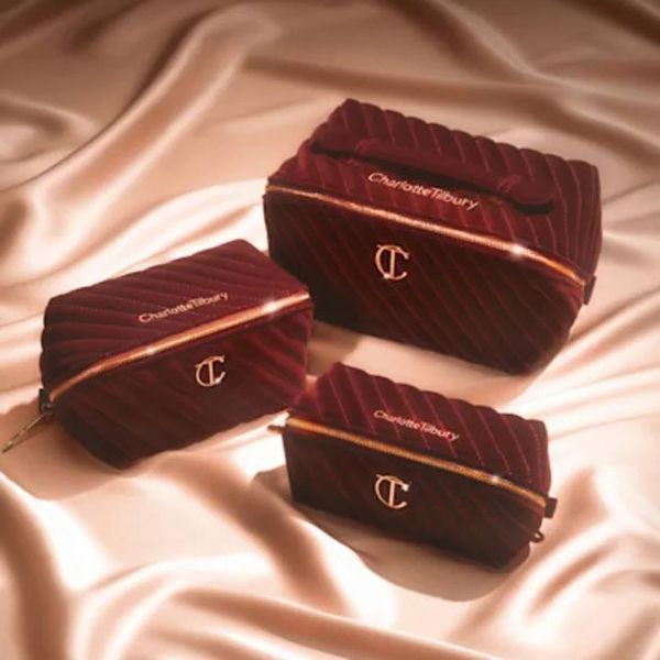 Косметичка-органайзер Charlotte Tilbury Makeup Bag of Dreams Velvet Makeup Organizer - Small (мини размер)  COS-218 фото