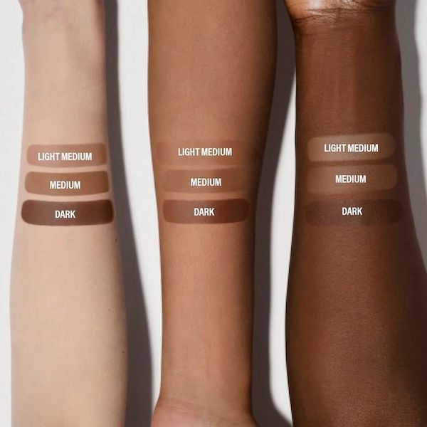 Кремовый скульптор Makeup by Mario Mini SoftSculpt Shaping Stick - Light Medium 4 г COS-373 фото