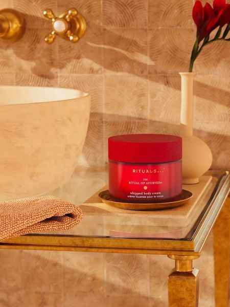 Крем для тіла Rituals The Ritual of Ayurveda Whipped Body Cream 220 мл COS-291 фото